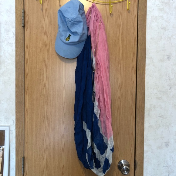 🍭Infinity Scarf - Picture 4 of 5